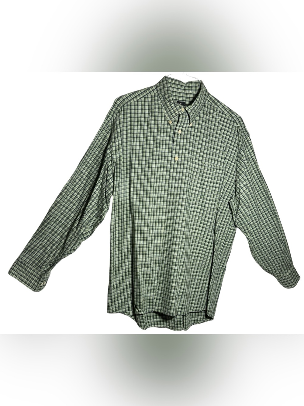 Men's Green Plaid Button-Down Shirt with Pocket